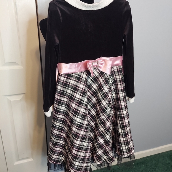 Dollies And Me Velvet Faux Fur Plaid Dress Size 8 Girls - Picture 1 of 12
